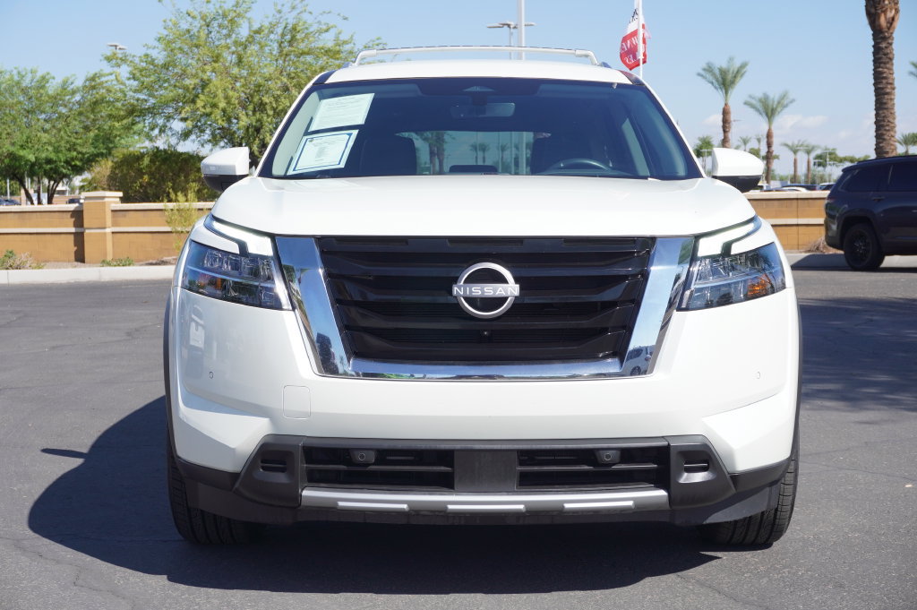 Certified 2024 Nissan Pathfinder SL AWD/4WD image 5