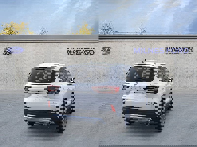 Used 2026 Ford Escape Active w/ Cold Weather Package image 8