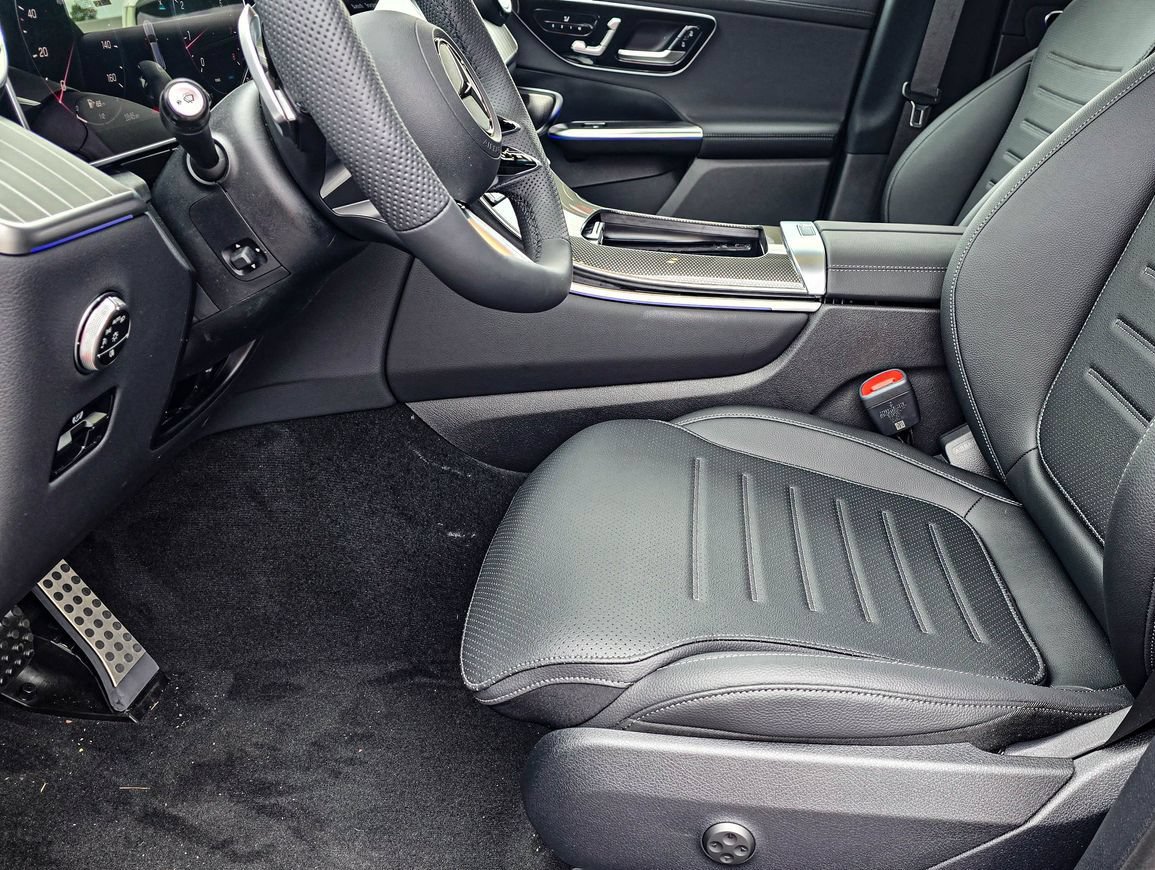 New 2026 Mercedes-Benz GLC 300 4MATIC image 11
