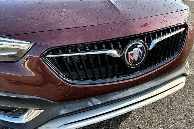 Used 2019 Buick Regal Essence w/ Driver Confidence Package I AWD/4WD image 30