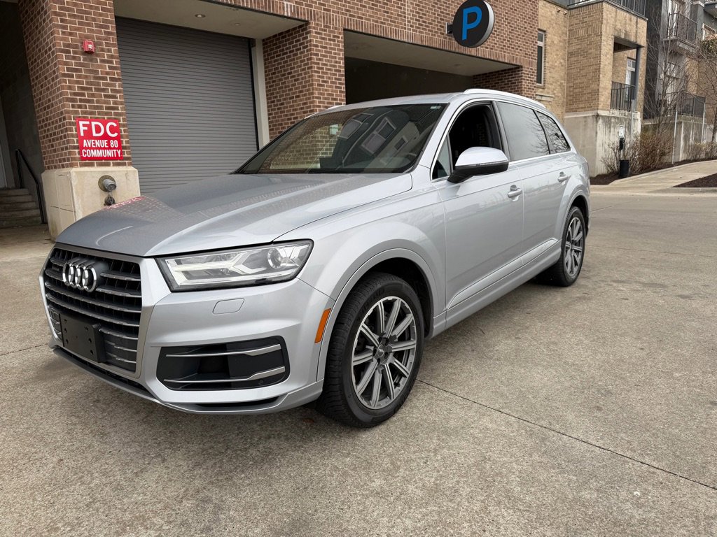 Used 2019 Audi Q7 3.0T Premium w/ Convenience Package AWD/4WD image 3