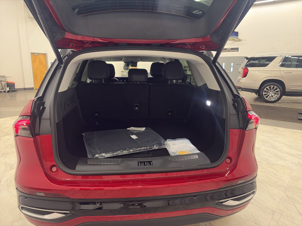 New 2026 Lincoln Nautilus Reserve AWD/4WD image 8