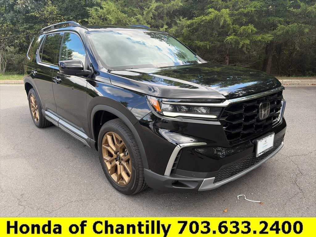 Certified 2024 Honda Pilot Touring