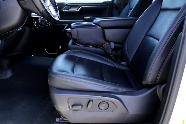 Used 2024 GMC Sierra 1500 SLT image 9
