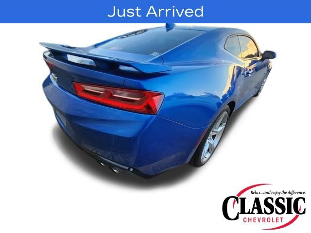 Used 2016 Chevrolet Camaro SS image 11