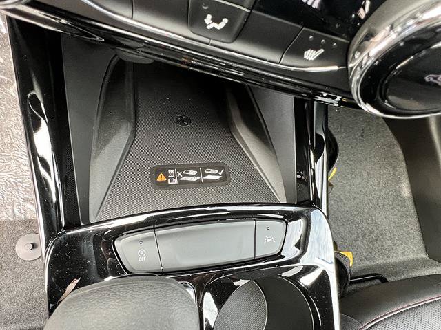 New 2026 Chevrolet Trax RS w/ Sunroof Package FWD image 15