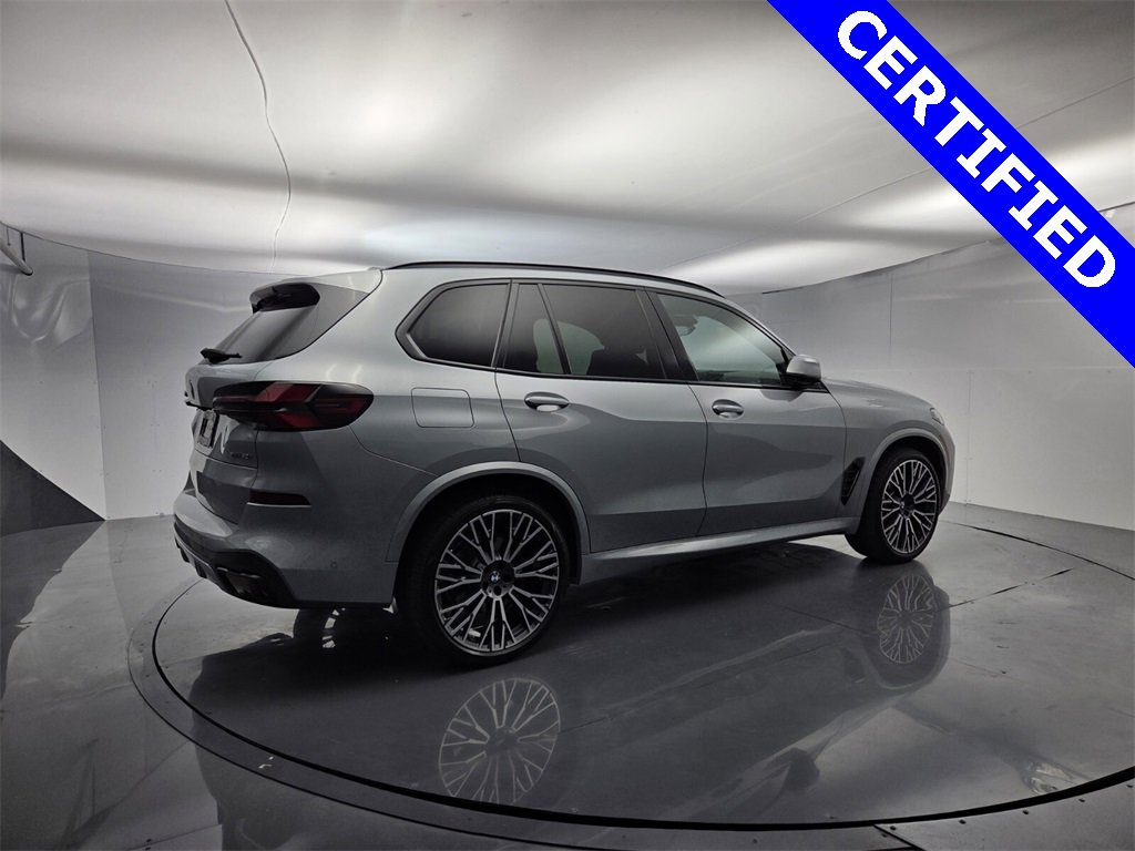 Used 2024 BMW X5 xDrive40i w/ M Sport Package image 9
