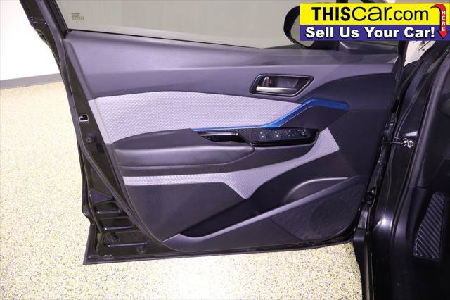 Used 2019 Toyota C-HR XLE FWD image 29