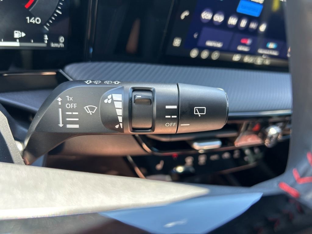 New 2026 Nissan Kicks SR w/ SR Premium Package FWD image 29