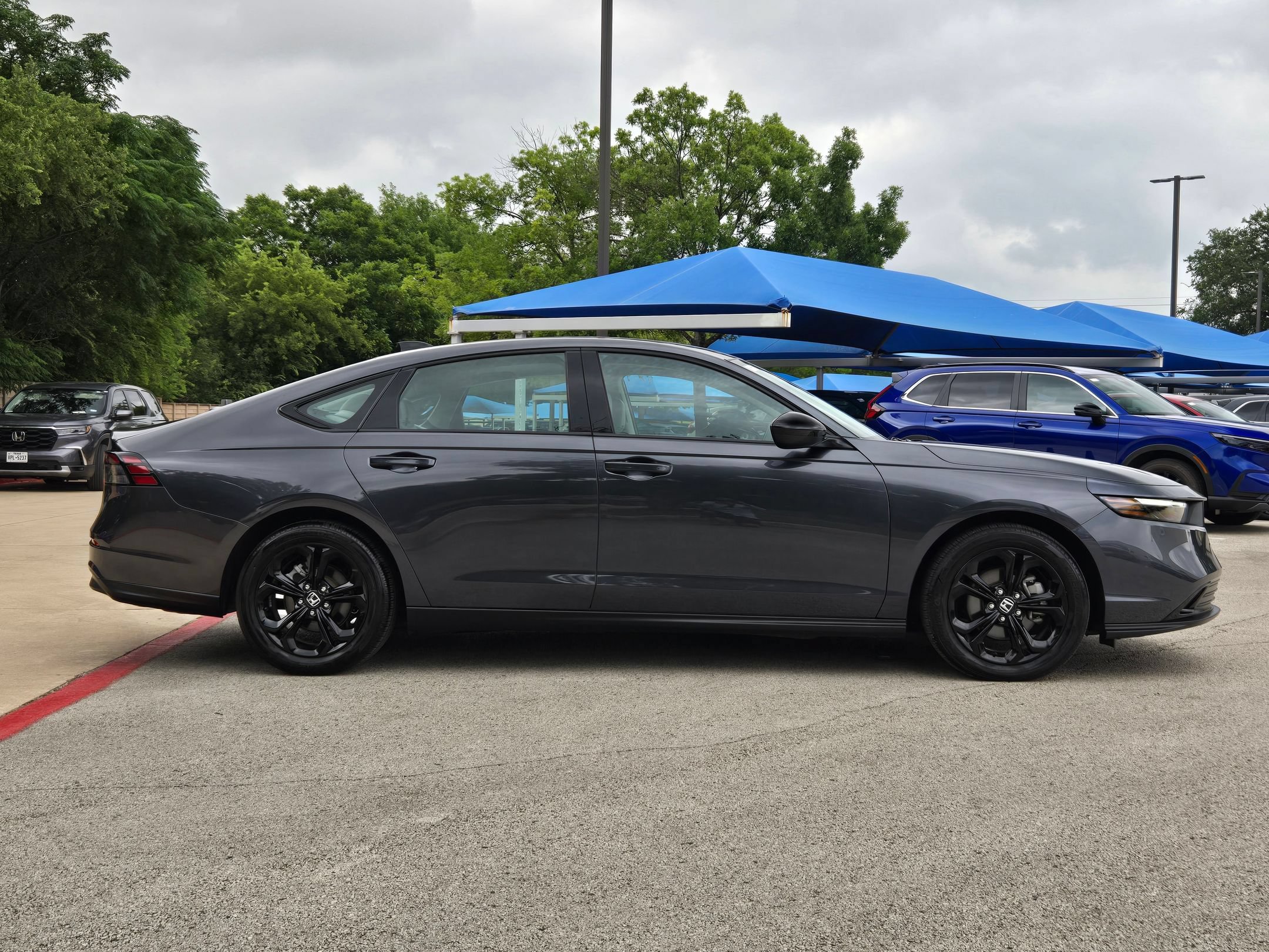 Used 2025 Honda Accord SE image 3