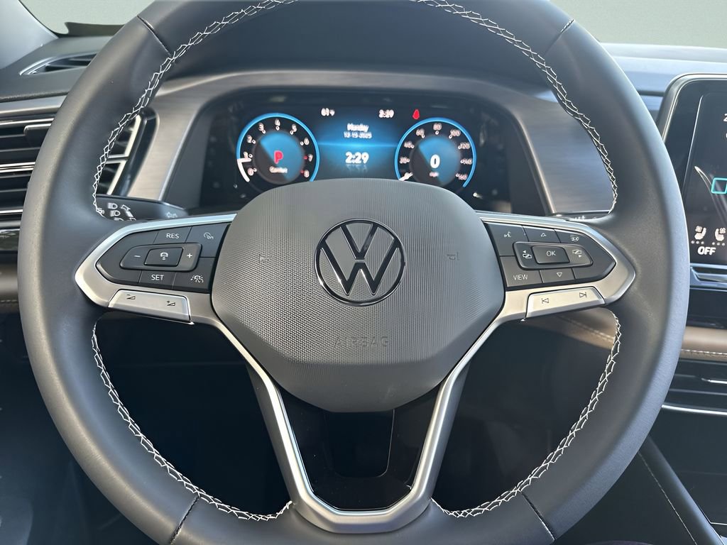 New 2026 Volkswagen Atlas Cross Sport SE image 14