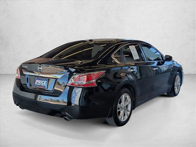 Used 2015 Nissan Altima 2.5 SV w/ Convenience Package image 5