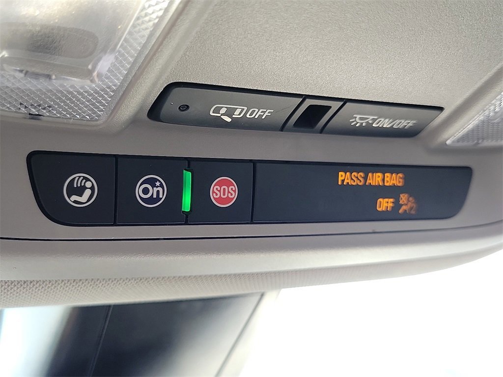 Used 2023 GMC Acadia SLT image 16