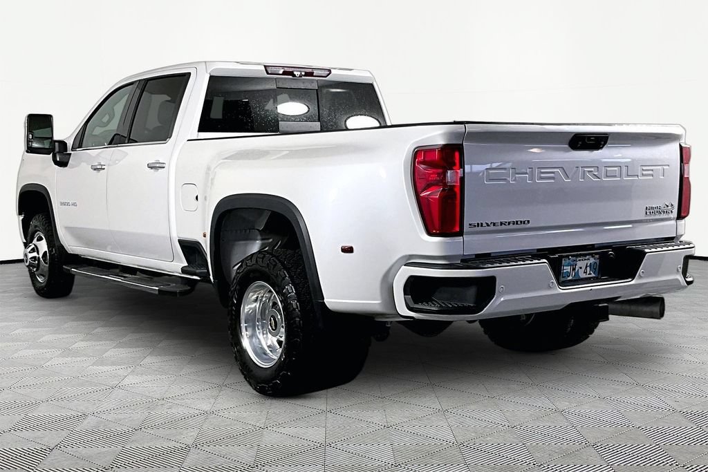 Used 2021 Chevrolet Silverado 3500 High Country AWD/4WD image 4