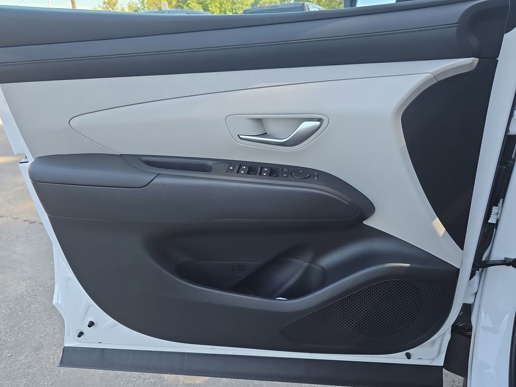 Used 2026 Hyundai Tucson SEL FWD image 28