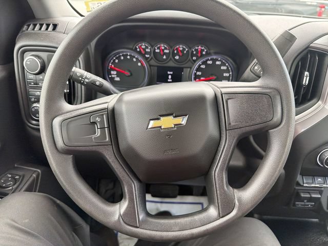Used 2023 Chevrolet Silverado 1500 W/T w/ Trailering Package AWD/4WD image 11