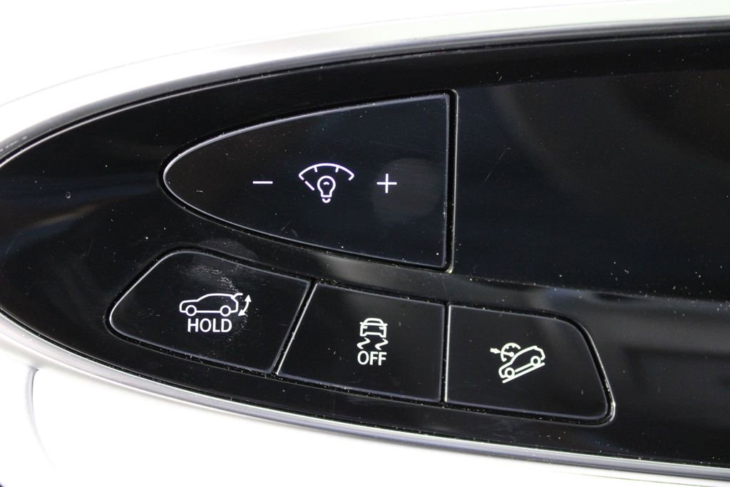 Used 2026 Genesis GV70 2.5T Advanced image 24