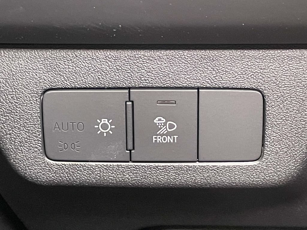 New 2026 Audi Q3 quattro 2.0T AWD/4WD image 38