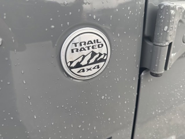 Used 2018 Jeep Wrangler Unlimited Sport S image 35