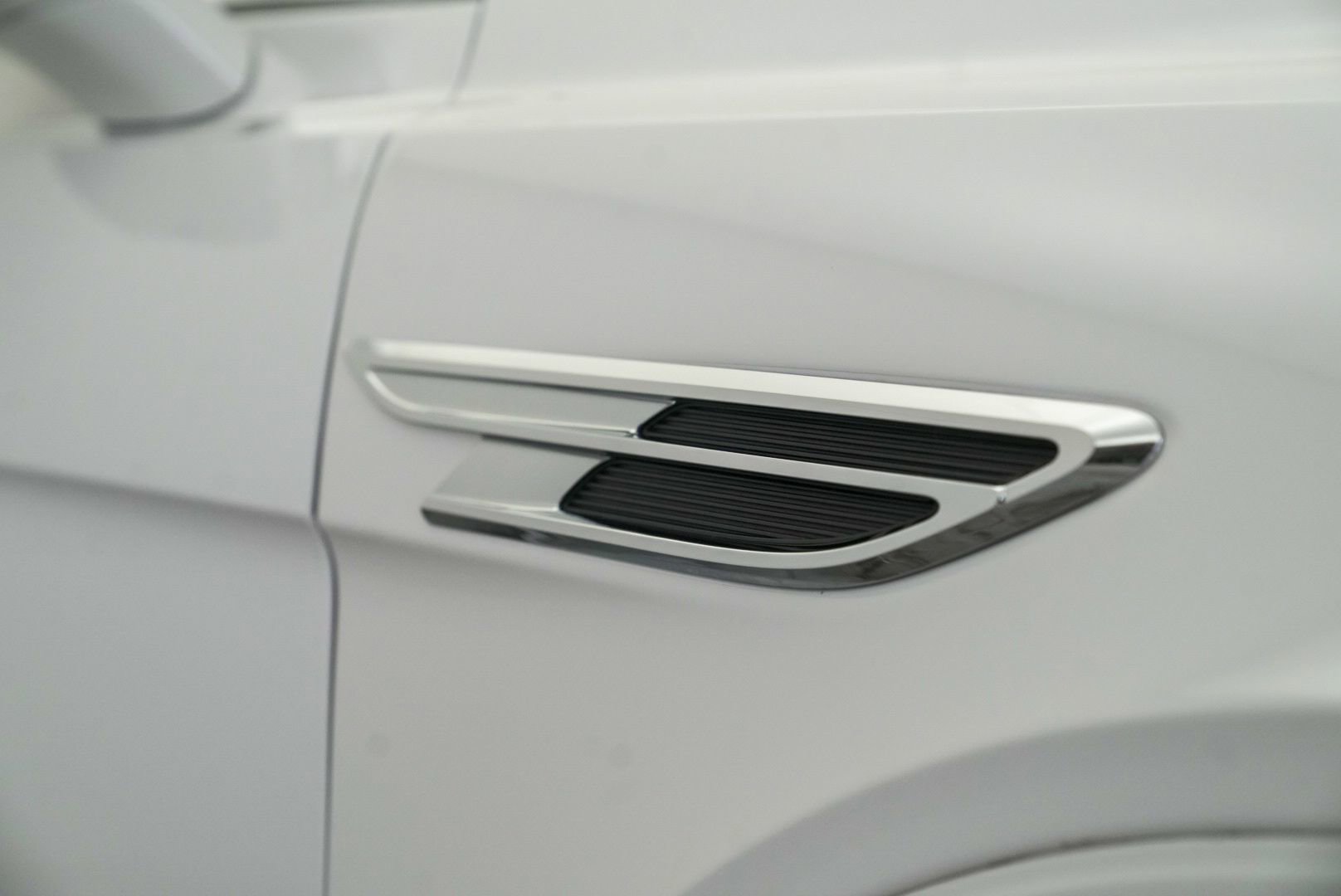 Used 2022 Bentley Bentayga image 75