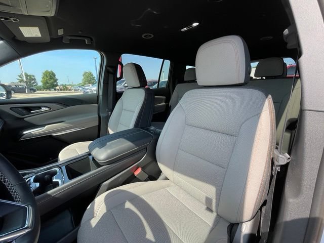 Certified 2026 Chevrolet Traverse LT w/ LPO, Floor Liner Package FWD image 17