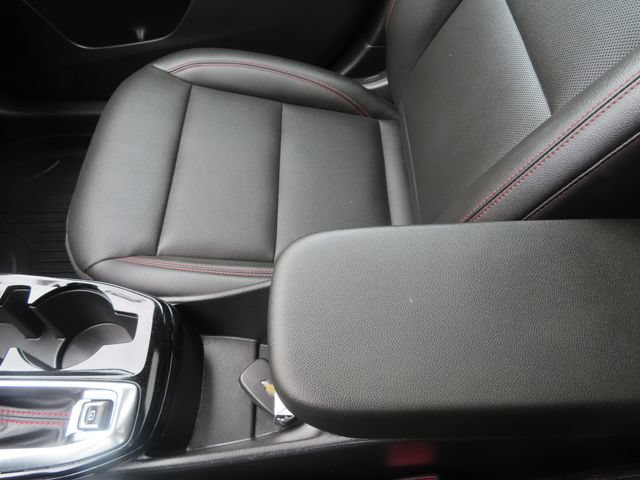 Used 2024 Chevrolet Trax RS w/ Sunroof Package FWD image 38