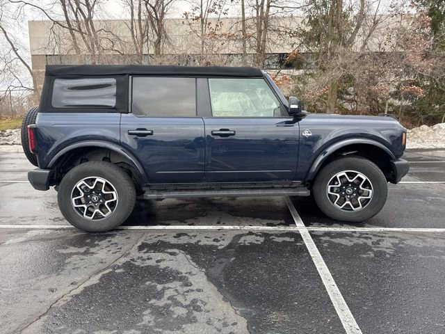 Used 2021 Ford Bronco Outer Banks image 4