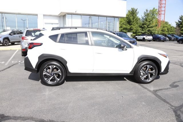 Certified 2025 Subaru Crosstrek 2.5i Premium AWD/4WD image 2