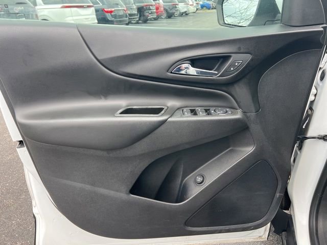 Used 2020 Chevrolet Equinox LT image 25