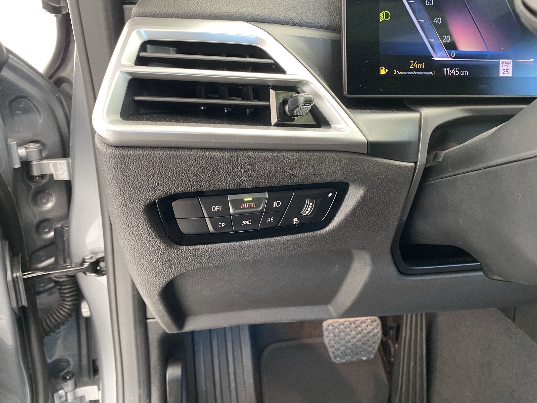 New 2025 BMW 230i xDrive Coupe w/ Convenience Package image 22