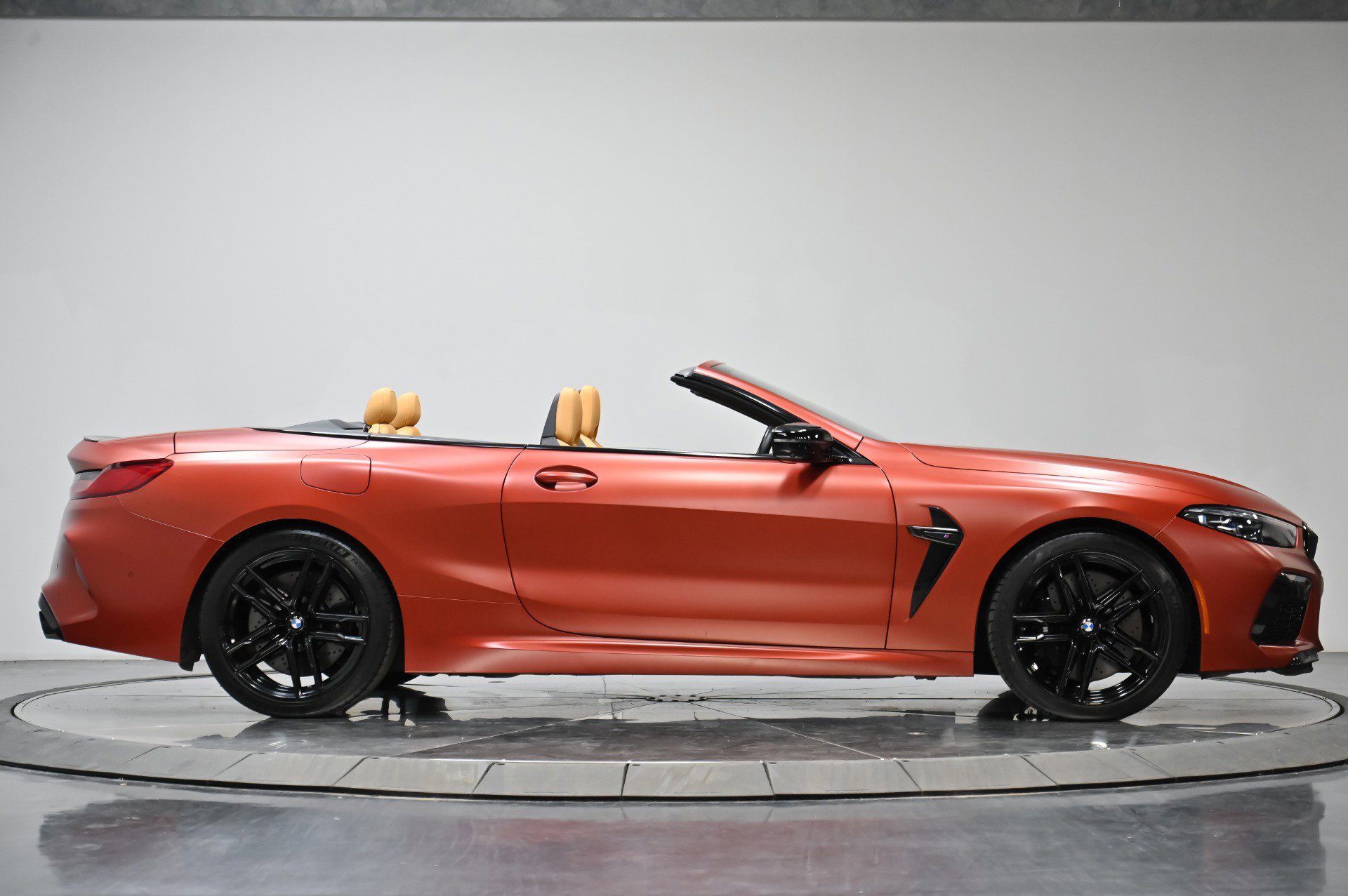 Used 2022 BMW M8 Competition w/ M Driver's Package image 17