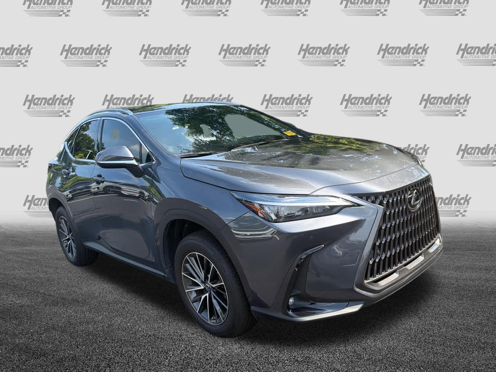 Used 2022 Lexus NX 350 AWD image 2