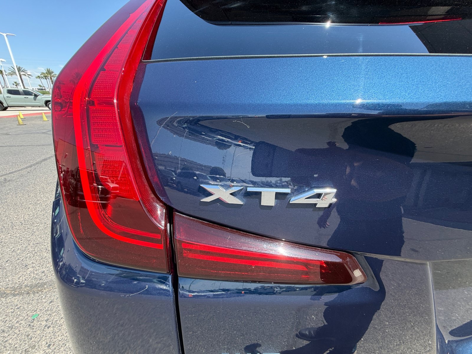 Used 2021 Cadillac XT4 Premium Luxury AWD/4WD image 24