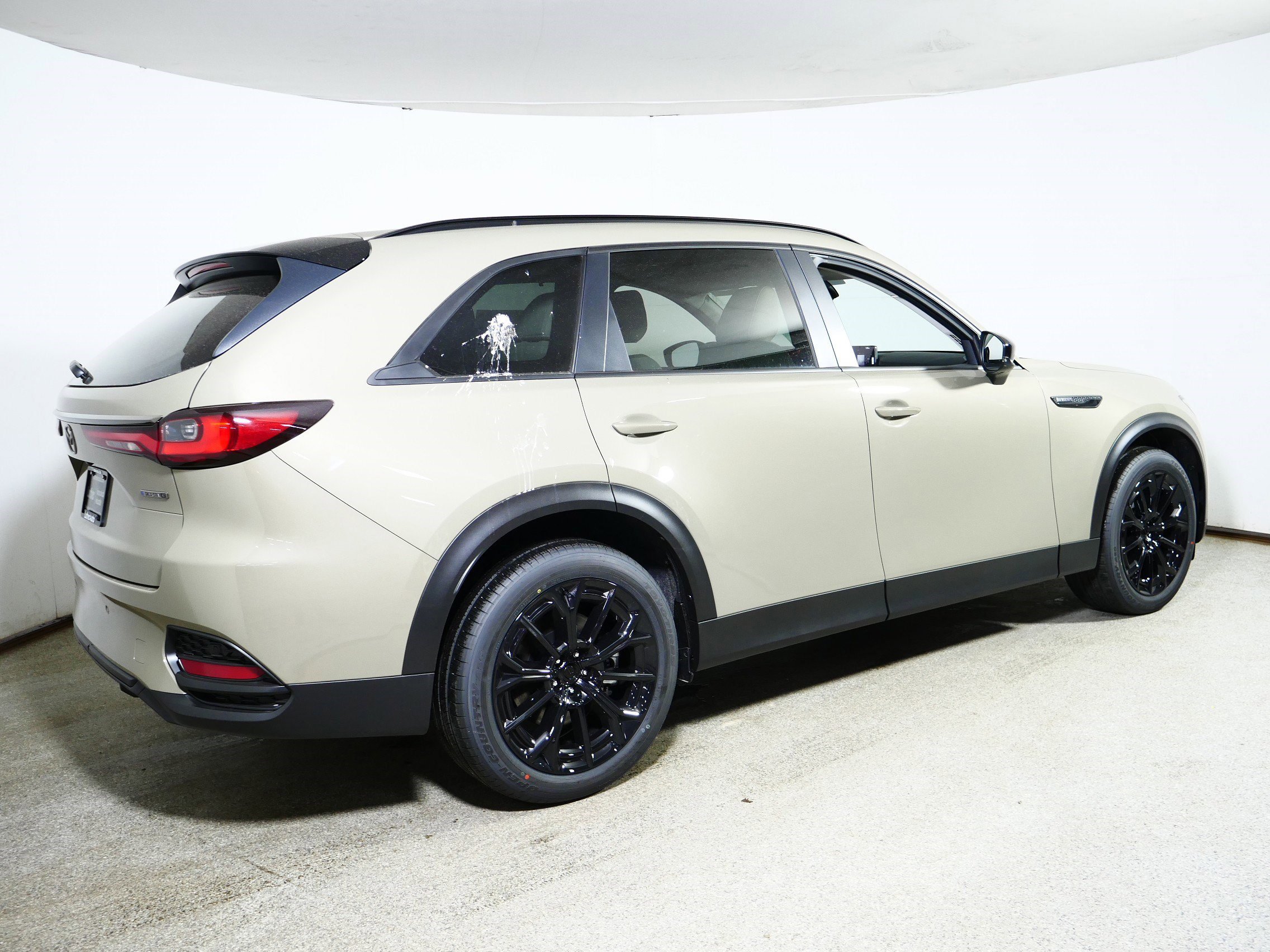 New 2026 MAZDA CX-70 3.3 Turbo w/ Preferred Package AWD/4WD image 2