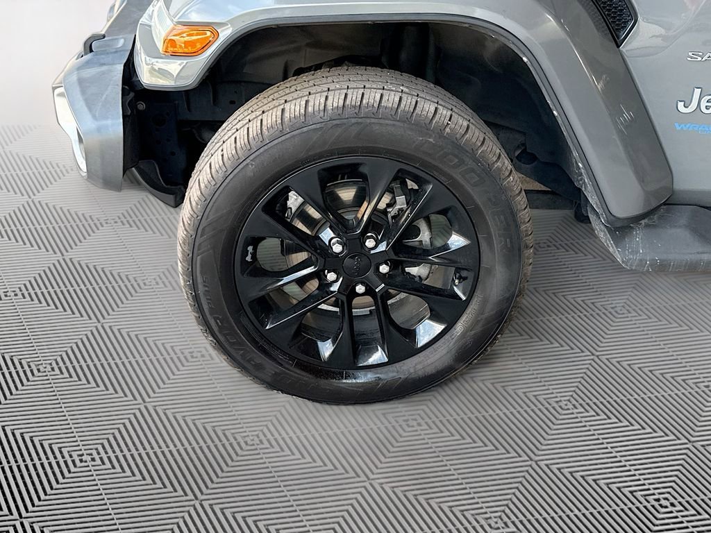 Used 2021 Jeep Wrangler Unlimited Sahara w/ Safety Group image 35