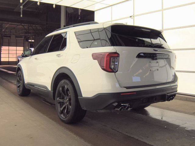 Used 2024 Ford Explorer ST w/ Equipment Group 401A image 5