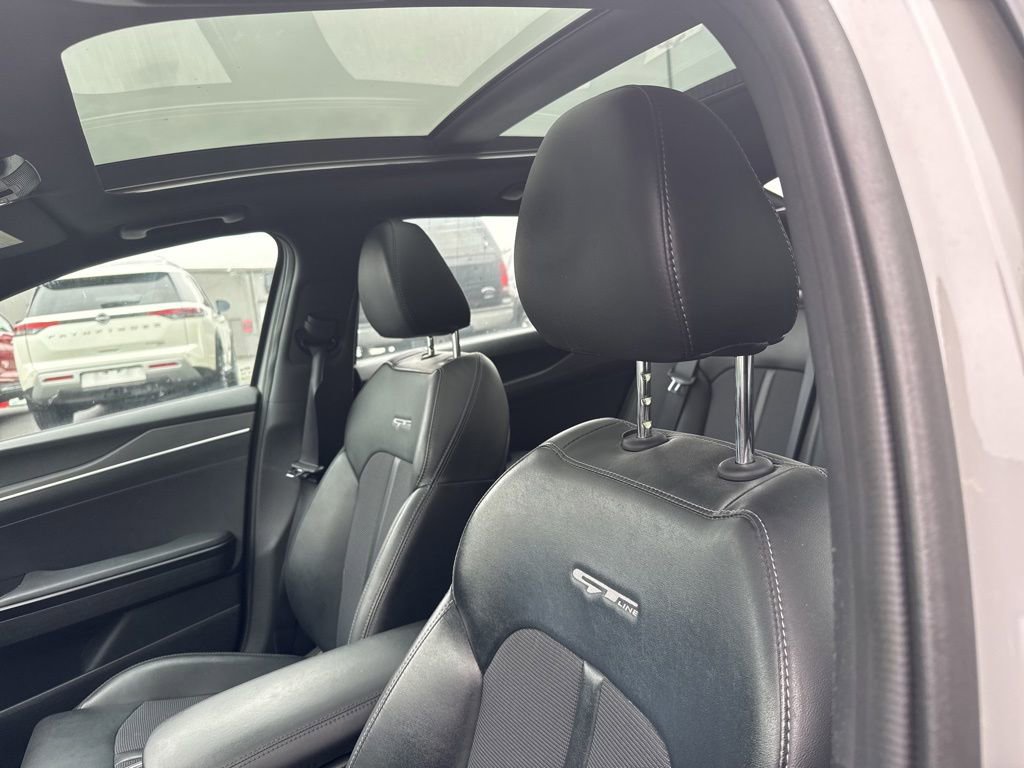 Used 2021 Kia K5 GT-Line AWD/4WD image 12