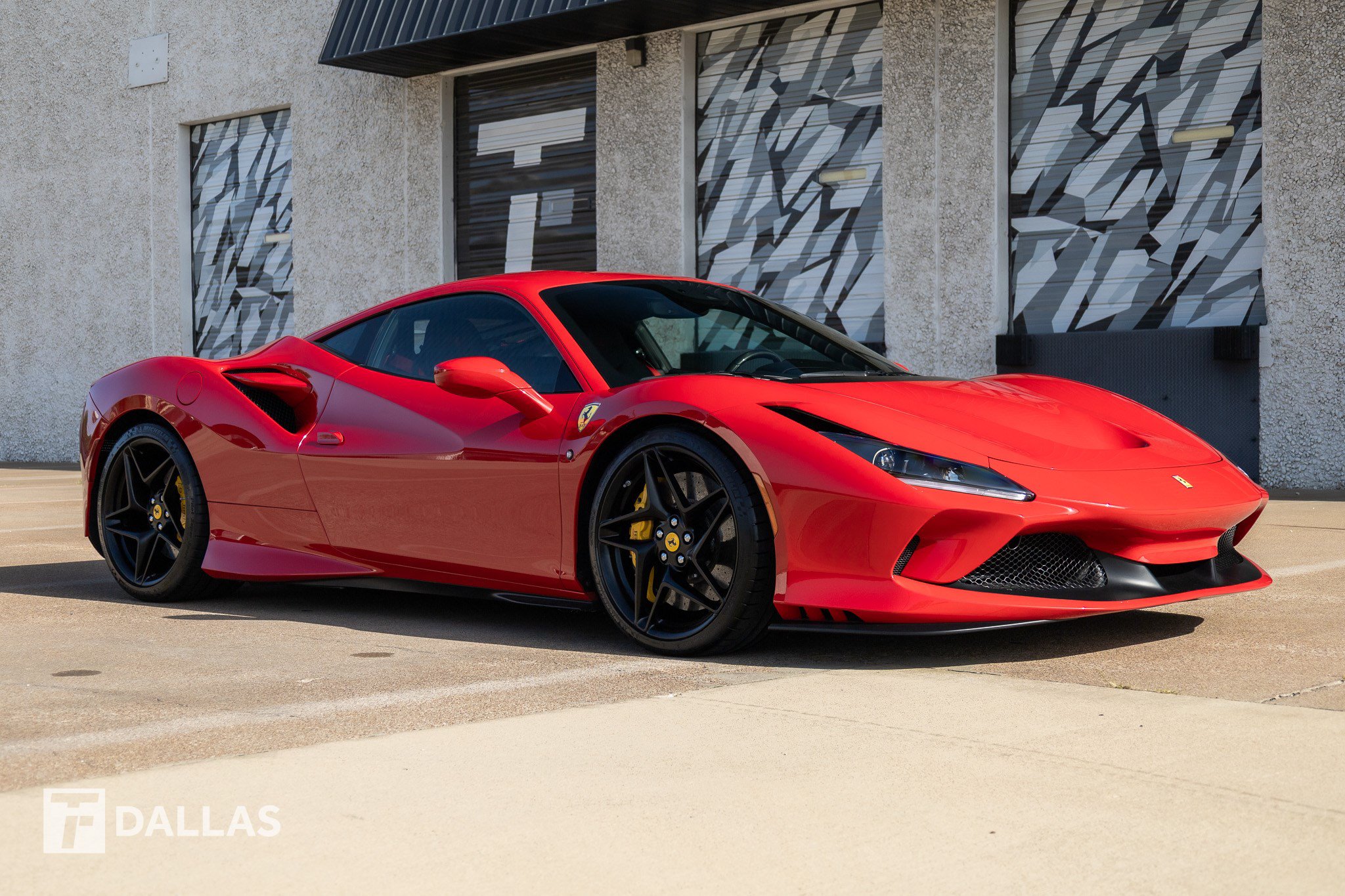Used 2020 Ferrari F8 Tributo RWD image 18