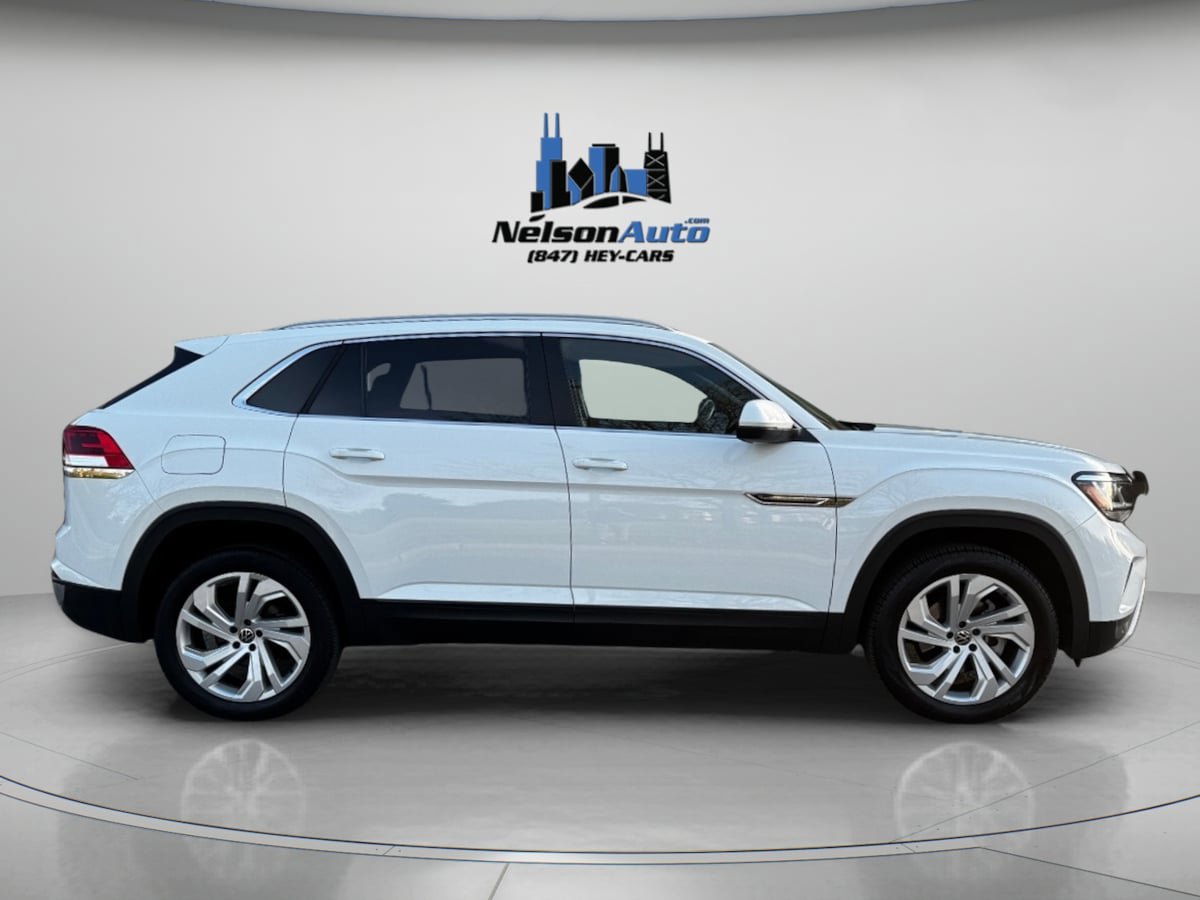 Used 2021 Volkswagen Atlas Cross Sport SEL w/ Cross Sport MDO Package AWD/4WD image 3
