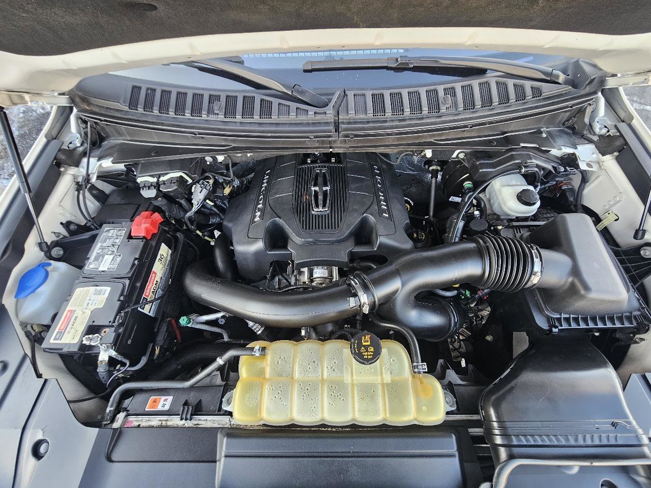 Used 2018 Lincoln Navigator L Black Label w/ Cargo Package image 10