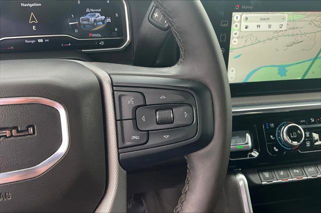 Used 2024 GMC Sierra 3500 Denali w/ Technology Package image 12