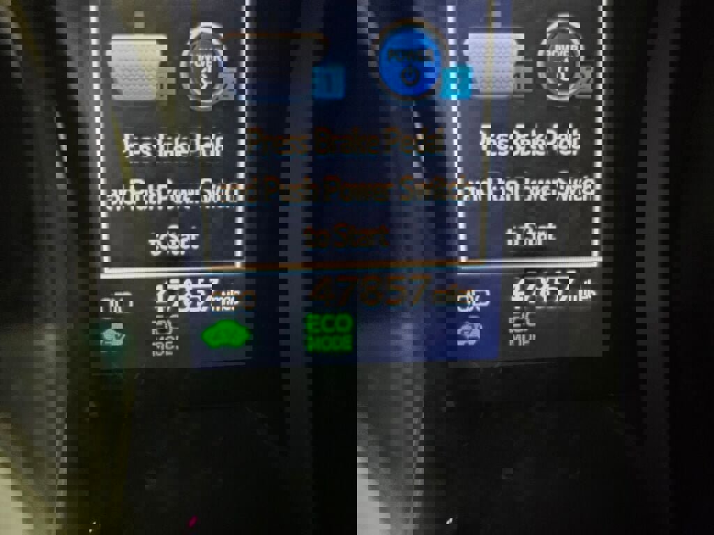 Used 2018 Toyota Camry LE image 27