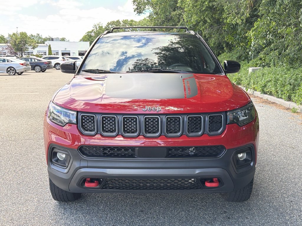Used 2023 Jeep Compass Trailhawk w/ Sun and Sound Group AWD/4WD image 18