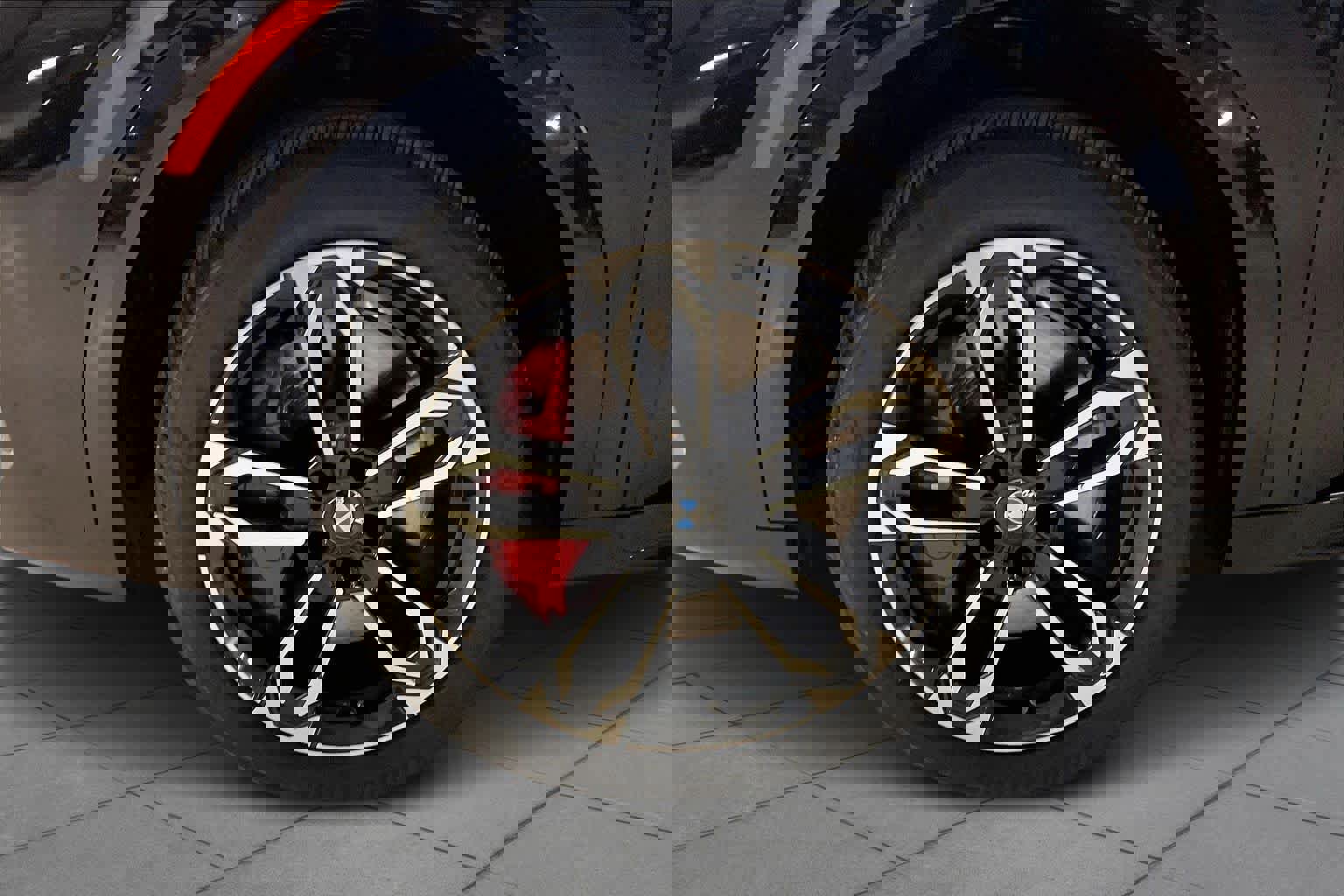 Certified 2025 BMW X2 xDrive28i w/ Technology Package image 11