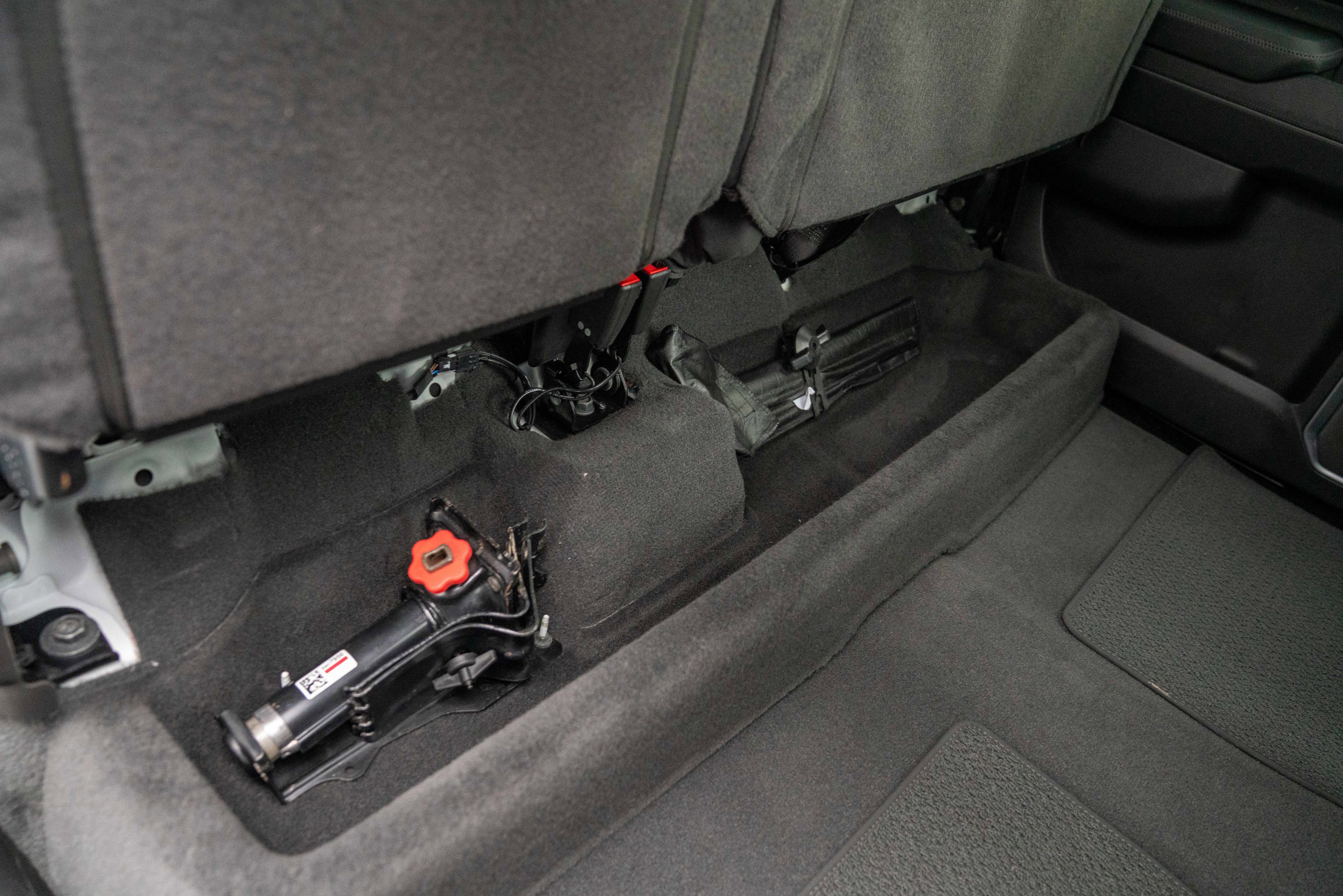 Used 2024 GMC Sierra 3500 Denali w/ Denali Reserve Package image 39