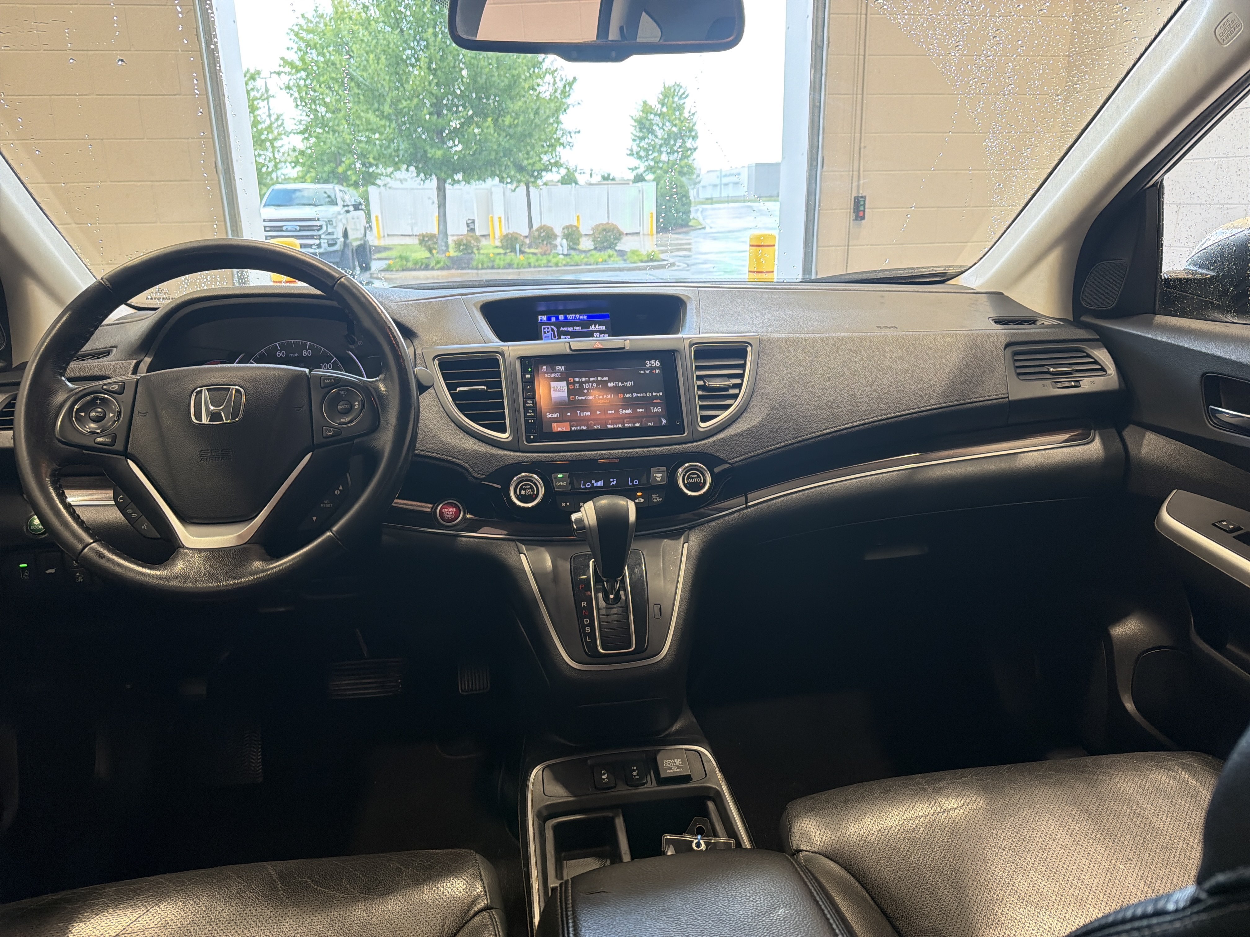 Used 2016 Honda CR-V Touring image 29