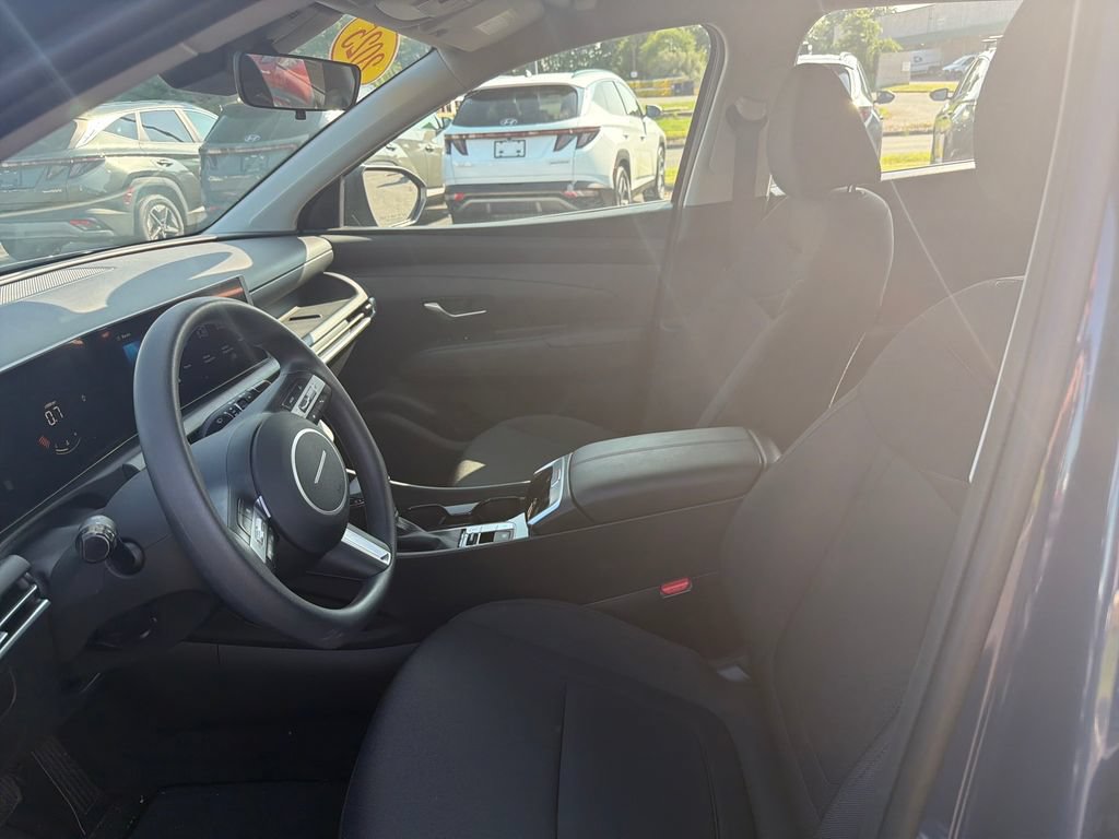 Certified 2026 Hyundai Tucson SE AWD/4WD image 13