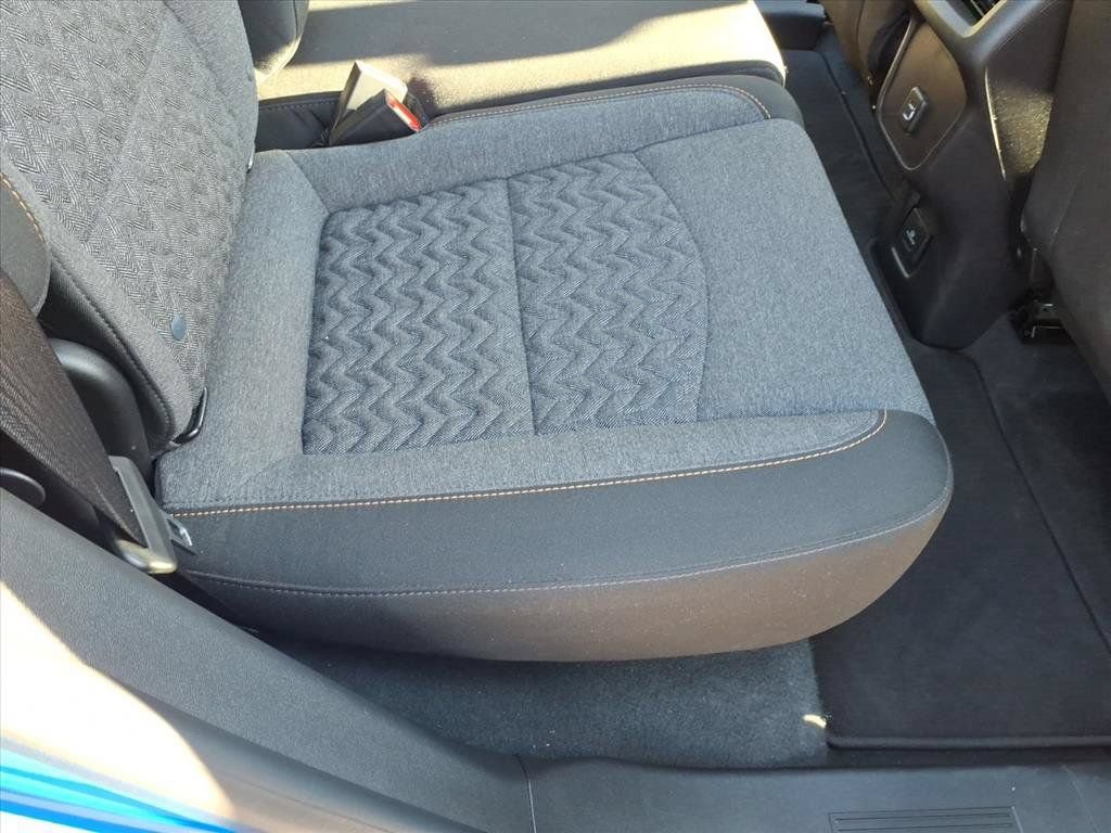 Used 2024 Chevrolet Equinox LT AWD/4WD image 17