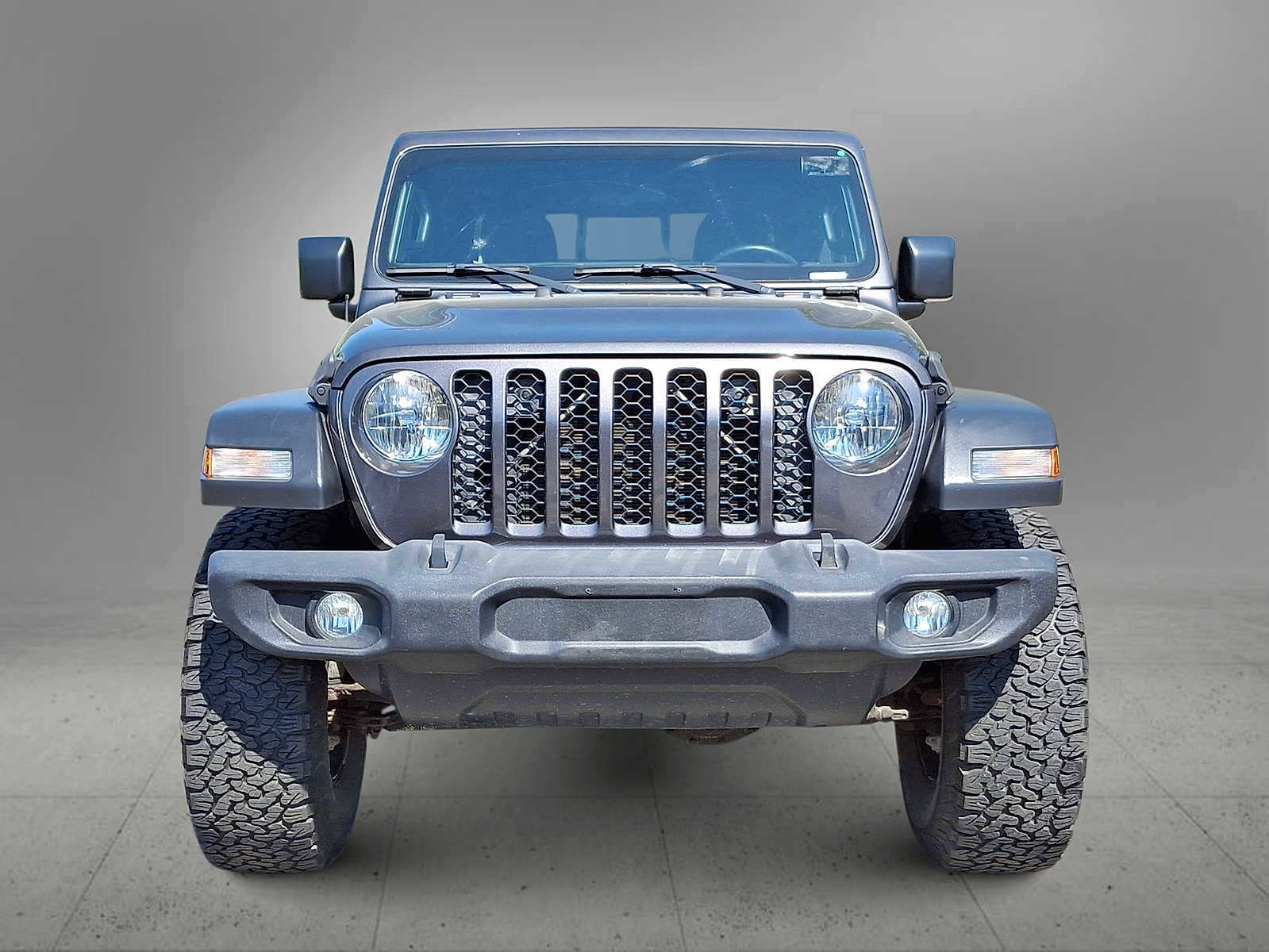 Used 2020 Jeep Gladiator Sport w/ Quick Order Package 24S AWD/4WD image 3