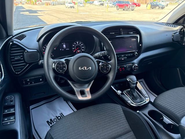 Certified 2022 Kia Soul S FWD image 29
